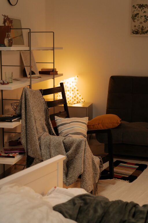 Simple Tips for Creating a Cozy Reading Nook in Your Home